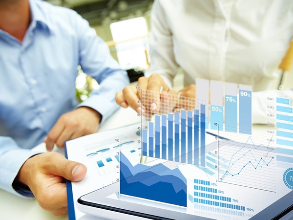 美國(guó)計(jì)劃建造智能公路 減少交通事...